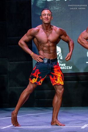 MEN'S PHYSIQUE +179